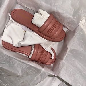 ORIGINAL DIOR EVERY-D SLIDE new and never worn